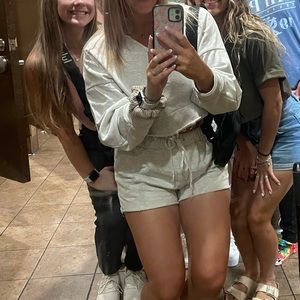 HAZEL & OLIVE LOUNGE SET